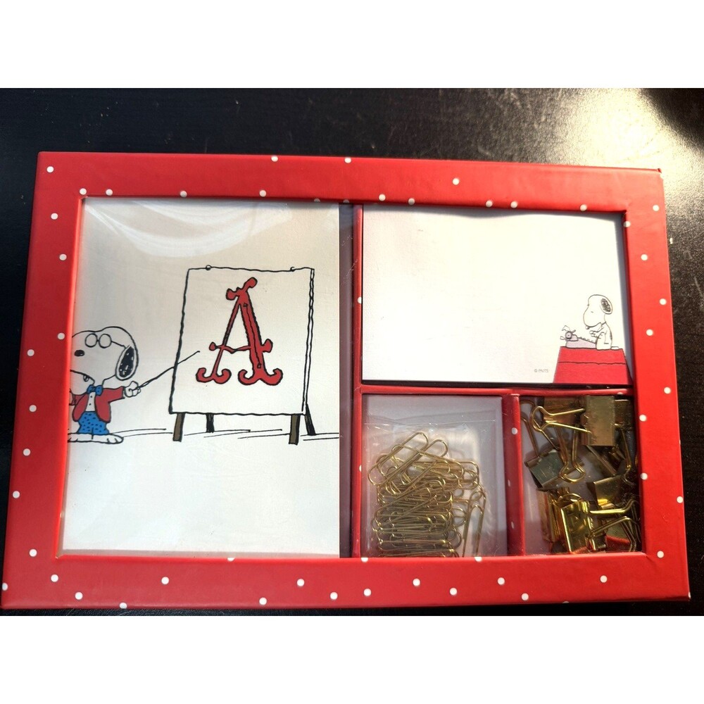 NEW Peanuts Worldwide LLC Snoopy Stationary Set Journal Notepad Binder Clips